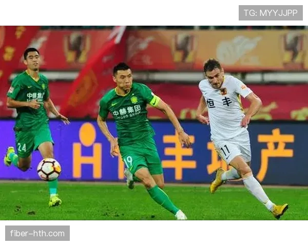 北京国安关键战表现波动问题显现,当前阶段稳定性面临考验 北京国安关键战表现波动问题显现,当前阶段稳定性面临考验